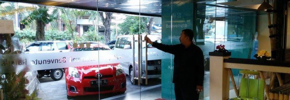 Oyo 277 Rukotel Near Rsu Adi Husada Undaan Kota Σουραμπάγια Εξωτερικό φωτογραφία