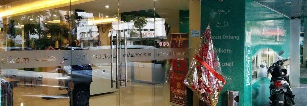 Oyo 277 Rukotel Near Rsu Adi Husada Undaan Kota Σουραμπάγια Εξωτερικό φωτογραφία